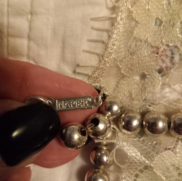 Vintage Napier silver tone beaded ball necklace - Picture 3 of 3